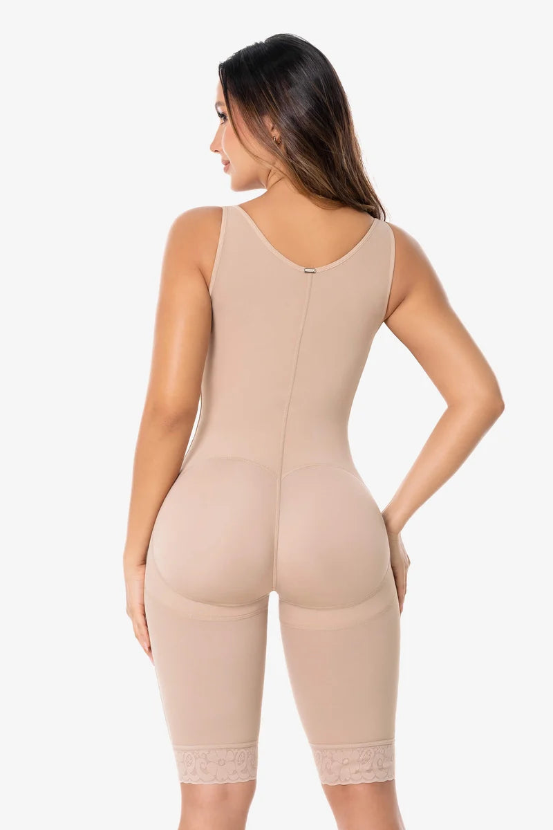 Corrigerende powernet body tot de knie met semi-zandlopermodel | FJ277SR